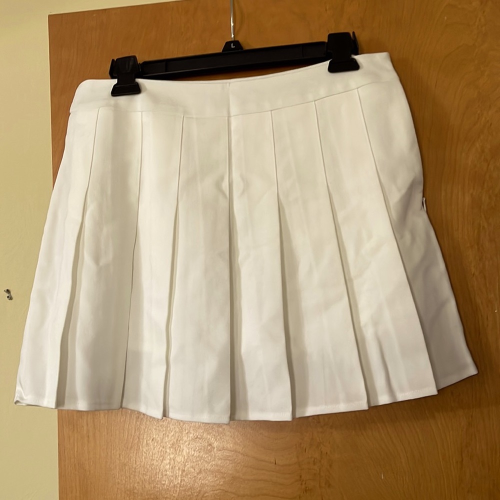 White tennis skirt in xl worn once